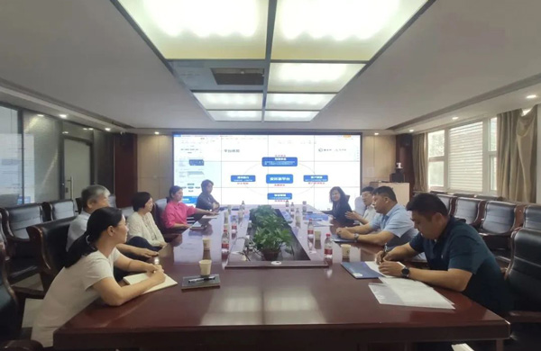 濟寧醫(yī)學院公共衛(wèi)生學院領(lǐng)導蒞臨鑫安利調(diào)研交流